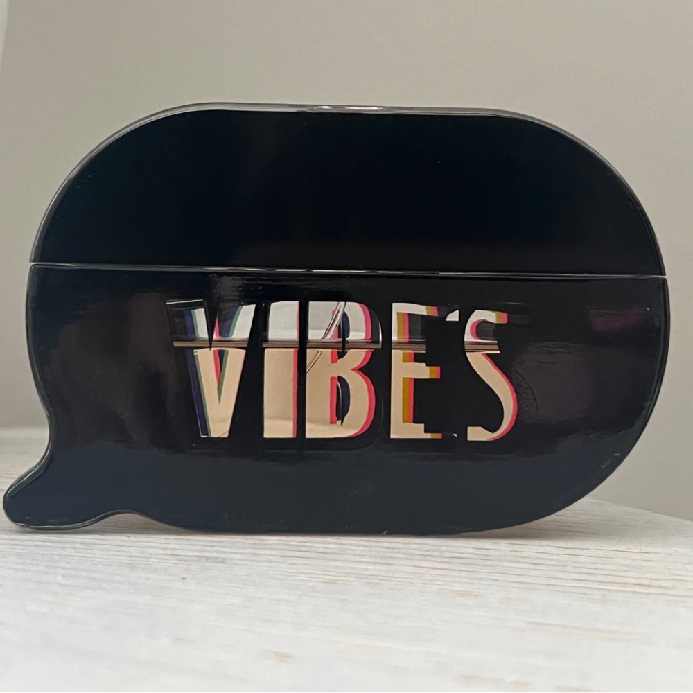 Kim Kardashian “Vibes” Perfume